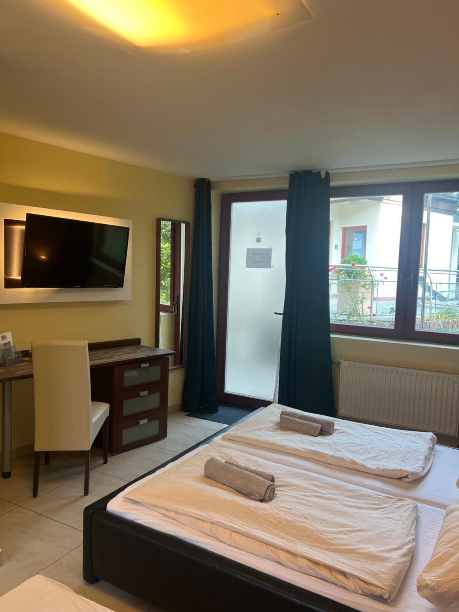 Hof 19 - Charmante Ambienthotel Nürnberg Heroldsberg
